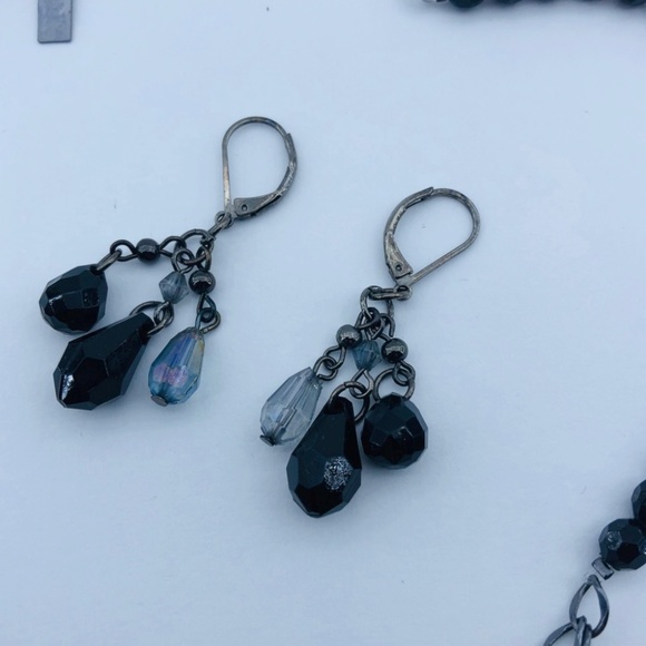 1928 Black Statement Necklace & Earring Set - Picture 4 of 6